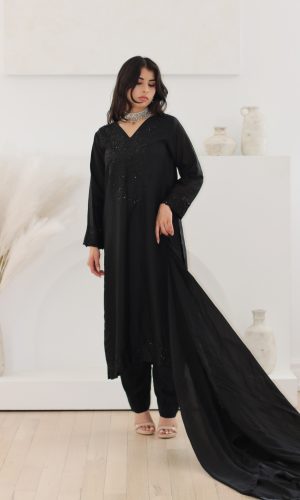 Chandni (Ready To Ship)